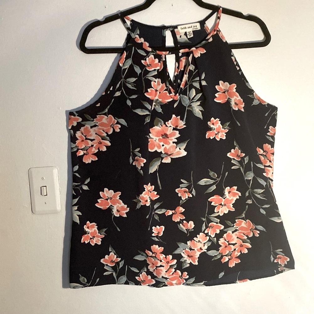 ❄️ FAITH & JOY Sleeveless floral top tunic blouse •Size M